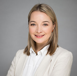 Julia Wenig